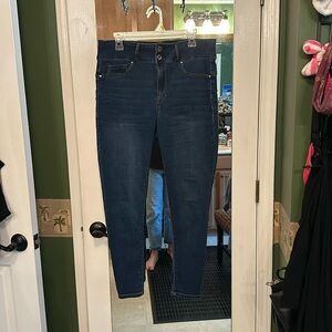 Size 14 Seven Jeggings. Very soft and stretchy - GUC